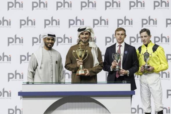 ثلاثية
      لخيول
      أحمد
      بن
      راشد
      في
      الحفل
      السادس
      لكرنفال
      دبي