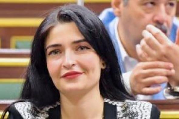 النائبة
إيرين
سعيد:
قانون
الصيدلة
وإنصاف
المعلمين
على
رأس
أولوياتى