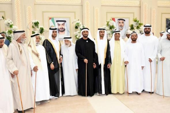 نهيان
بن
زايد
يحضر
أفراح
ابن
نعيف
العامري