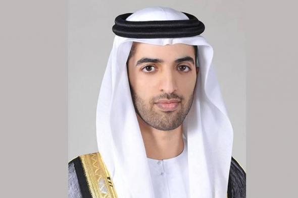 محمد
      بن
      سعود:
      محمد
      بن
      راشد
      مدرسة
      في
      القيادة