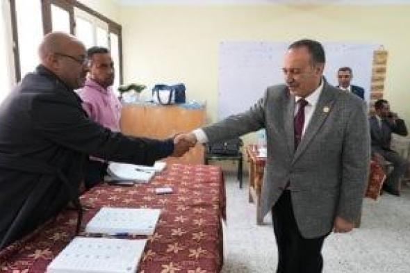 محافظ
أسيوط
يواصل
جولاته
الميدانية
على
اللجان
انتخابات
النواب
لليوم
الثاني