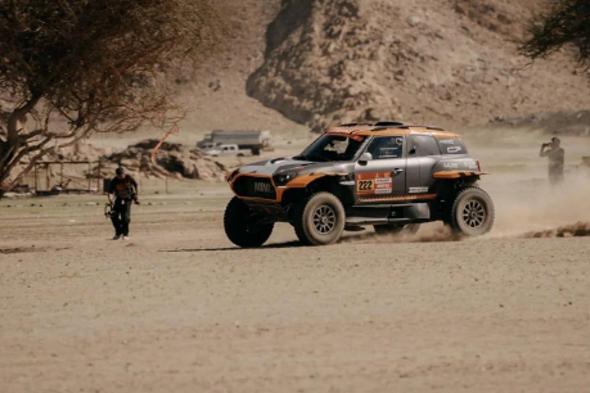 اليوم..
    انطلاق
    أولى
    المراحل
    الرسمية
    بـ«رالي
    داكار
    السعودية»
    في
    نسخته
    السابعة