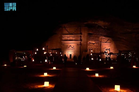 فعاليات
    شتوية
    نابضة
    وتجارب
    تراثية
    تجذب
    الزوار
    إلى
    العُلا