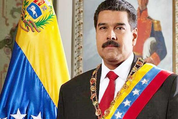 وسائل
    إعلام:
    الرئيس
    الفنزويلي
    مادورو
    يصل
    إلى
    نيويورك