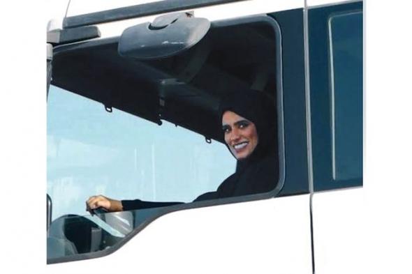 إماراتية بـ 7 رخص قيادة: تجربة ابني «صاحب الهمة» غيّرت حياتي