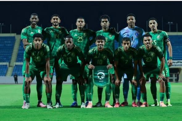 المنتخب
السعودي
تحت
23
عامًا
يجري
تدريباته
تحضيرًا
لكأس
آسيا