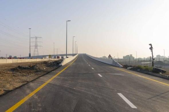 افتتاح
      مشروع
      جسر
      وشارع
      التلة
      في
      عجمان