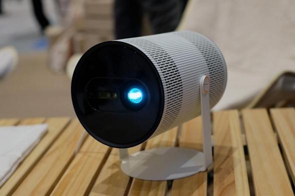 Samsung
تكشف
عن
The
Freestyle
الجديد
في
#CES2026
بـ
550
لومن