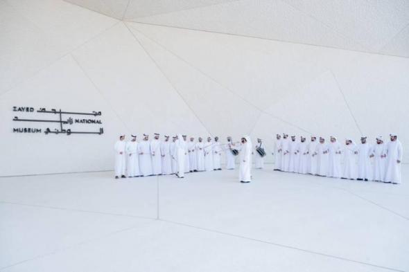 شهر
      الافتتاح..
      تجارب
      ثرية
      في
      متحف
      زايد