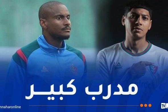 بوخلدة:
"موكوينا
يحب
كثيرا
كرة
القدم
وعقليته
تناسبني"