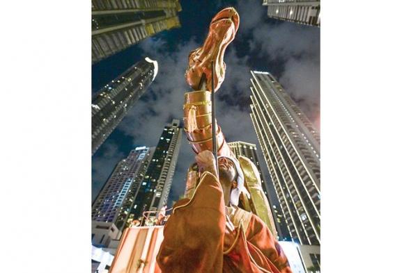 رفيق الرحلة.. وليلة لا تُنسى في دبي