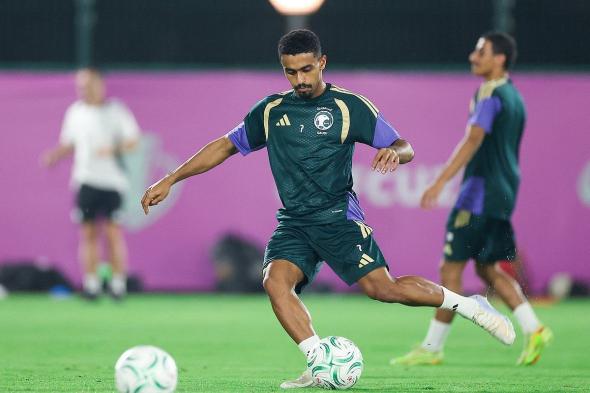 أخضر
    تحت
    23
    يستضيف
    قرغيزستان
    في
    كأس
    آسيا
    2026
    غدًا 