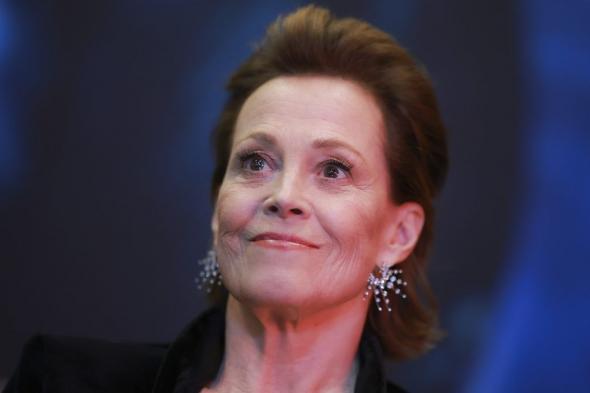 Amazon
تؤكد
طاقم
ممثلي
مسلسل
Tomb
Raider
مع
الكشف
عن
دوري
سيغورني
ويفر
وجيسون
آيزاكس