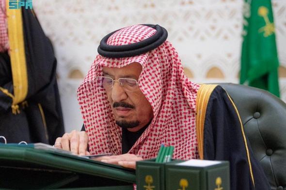 الموافقة
    على
    مشروع
    قواعد
    وإجراءات
    عمل
    البرنامج
    الوطني
    للمعادن..
    13
    قرارًا
    لمجلس
    الوزراء
    اليوم