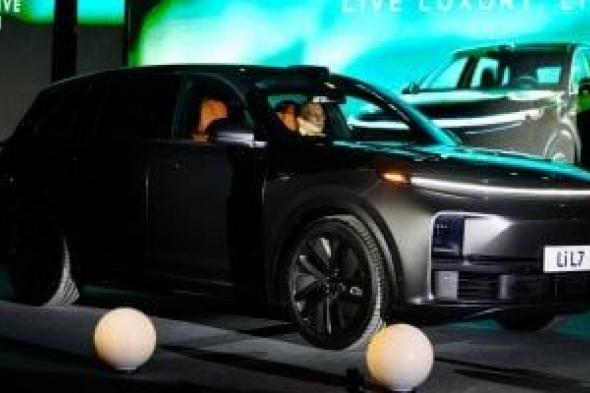 3.3
مليار
دولار
واردات
مصر
من
السلع
الاستهلاكية
المعمرة
منها
ملياري
دولار
سيارات