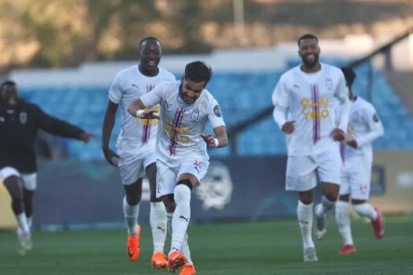 أبها
    يعزز
    صدارته
    لدوري
    أندية
    الدرجة
    الأولى
    بفوزه
    على
    الدرعية