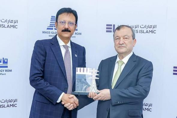 «الإمارات
الإسلامي»
ينجز
صفقة
تمويل
بـ500
مليون
دولار
لـ«ماس
القابضة»