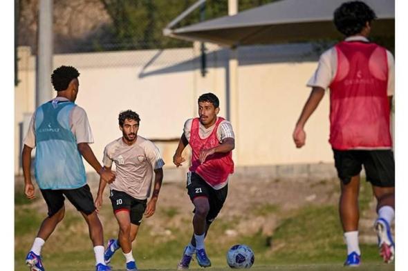 منتخب
الشباب
يلتقي
العراق
ودياً
في
معسكر
العين