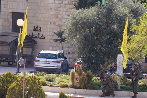 جامعة
بيرزيت
تدين
اقتحام
الاحتلال
حرمها
الجامعي