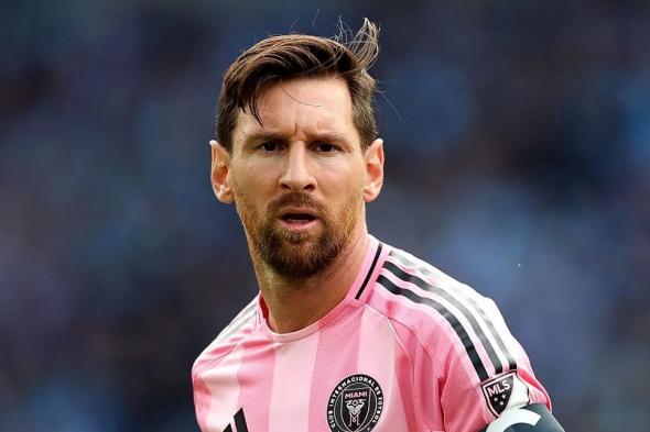 ميسي يكشف عن خياراته بعد الاعتزال