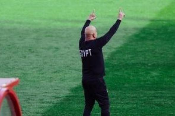 طلب
خاص
من
حسام
حسن
لرباعى
المنتخب
قبل
مواجهة
كوت
ديفوار