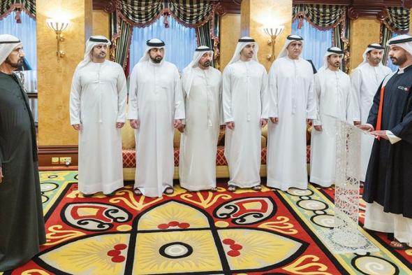 أمام محمد بن راشد.. 35 قاضياً من المواطنين في محاكم دبي يؤدون اليمين القانونية