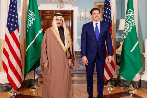 فيصل
بن
فرحان
يستعرض
العلاقات
ومستجدات
الأحداث
مع
نظيره
الأمريكي