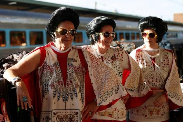 على
      إيقاع
      الروك
      أند
      رول..
      قطار
      إلفيس
      بريسلي
      ينطلق
      إلى
      أستراليا