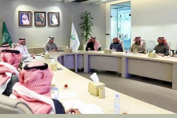 «الغذاء
    والدواء»
    تبحث
    تعزيز
    تطبيق
    نظام
    تتبع
    الأدوية
    «رصد»