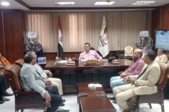 استعدادات
مكثفة
لامتحانات
نصف
العام
الدراسي
في
سوهاج