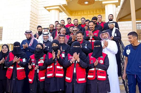 رئيس
    هيئة
    الهلال
    الأحمر
    السعودي
    يزور
    فرع
    منطقة
    الباحة
    ويقف
    على
    جاهزية
    المراكز
    وخطط
    التطوير