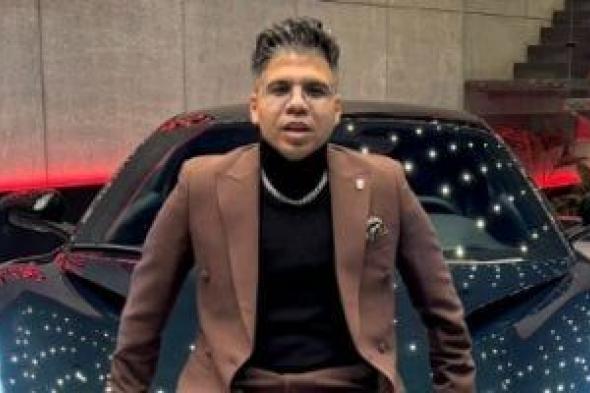 عمر
كمال
يتصدر
الترند
بلحظة
شخصية
بعد
جولة
فنية
عالمية..
اعرف
القصة