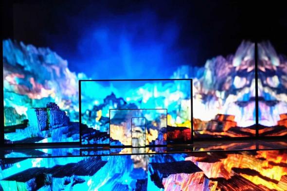 #CES2026:
الكشف
عن
شاشات
سامسونج
التفاعلية
والنماذج
الغامضة