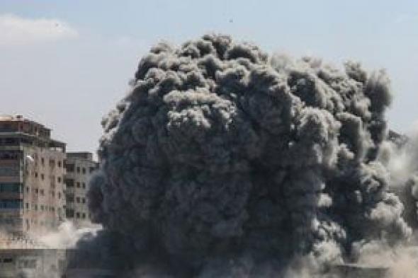 استشهاد
10
فلسطينيين
في
قصف
الاحتلال
الإسرائيلي
على
قطاع
غزة