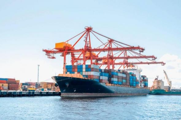 «موانئ
      دبي»
      تشارك
      في
      تدريب
      الاستجابة
      للتسربات
      النفطية