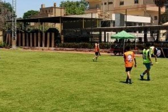 18
لاعبا
يوقعون
عقوداً
مع
أندية
بعد
اختيارهم
في
كابيتانو
مصر
بالغربية