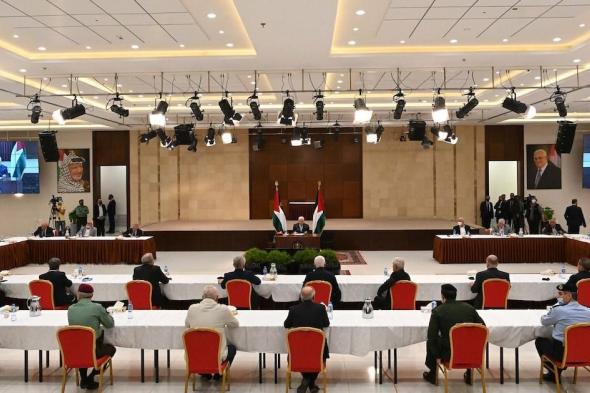 ثوري
فتح
يناقش
ثلاثة
ملفات
كبرى
في
دورته
الثالثة
عشرة
برام
الله