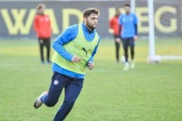 كريم
نيدفيد
جاهز
لتدعيم
سيراميكا
أمام
المحلة
في
كأس
عاصمة
مصر