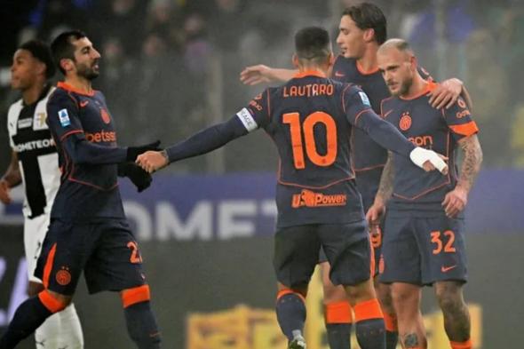 إنتر
    ميلان
    يعزز
    صدارته
    للدوري
    الإيطالي
    بفوزه
    على
    بارما