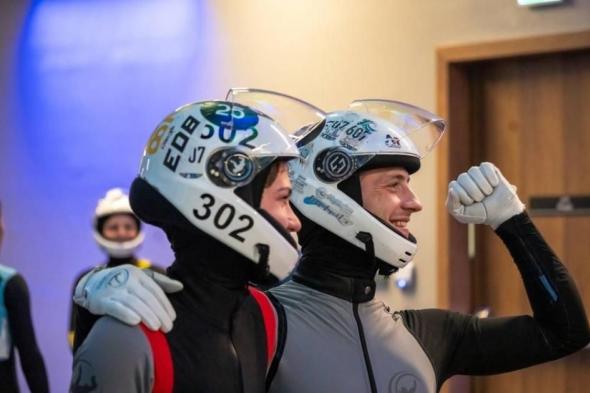 «كلايم
      أبوظبي»
      يستضيف
      النسخة
      الثانية
      من
      بطولة
      القفز
      الحر
      الداخلي