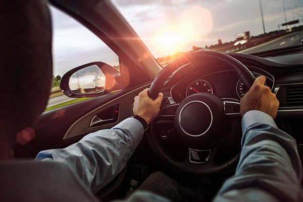 المراوغة
بسرعة
بين
المركبات
مخالفة
غرامتها
تصل
إلى
6000
ريال