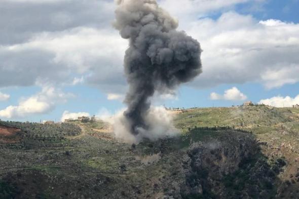 لبنان:
الجيش
الإسرائيلي
يتسلل
إلى
بلدة
يارون
ويفجر
منزلا