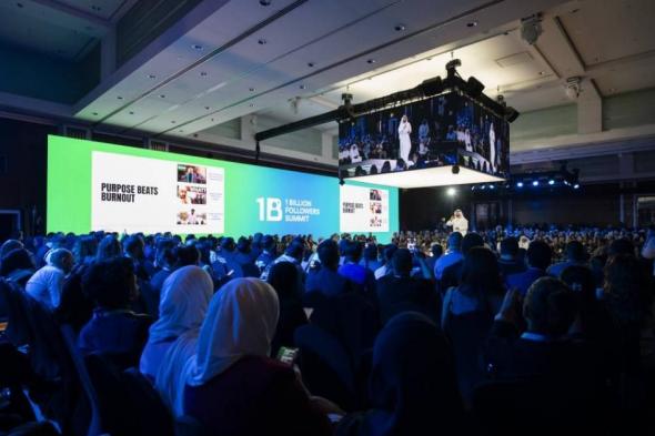 خالد
      العامري:
      سباق
      المشاهدات
      يستنزف
      الطاقات