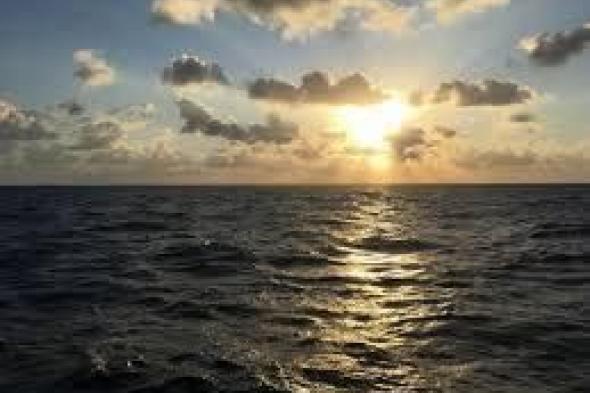 المحيطات
      امتصت
      مستويات
      قياسية
      من
      الحرارة
      خلال
      2025