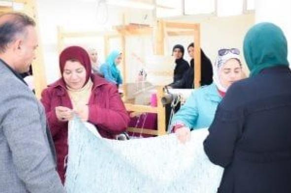 المجلس
القومي
للمرأة
بكفر
الشيخ:
تدريب
60
سيدة
وفتاة
على
الحرف
اليدوية