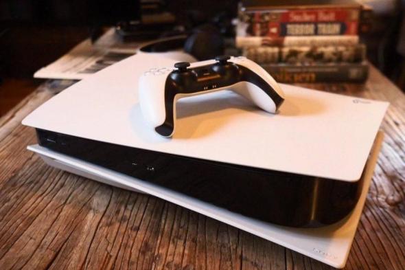 زلزال
      يهز
      «سوني»..
      تسريب
      مفاتيح
      تشفير
      بلاي
      ستيشن
      5
      وثغرة
      لا
      يمكن
      إصلاحها