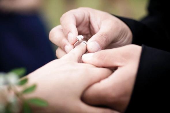 محكمة هولندية تبطل زواجاً كان المأذون فيه هو .. "تشات جي بي تي "