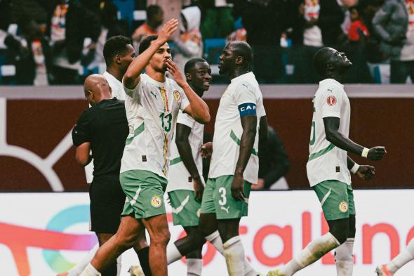 ندياي يقود السنغال للفوز على مالي وبلوغ المربع الذهبي بأمم أفريقيا