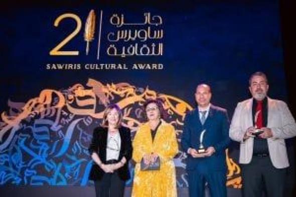 خالد
رسلان
عن
نصه
المسرحي
الحاصل
على
جائزة
ساويرس:
يرصد
حالة
الاغتراب