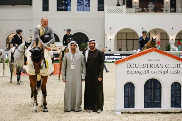 شادي
      غريب
      يفتتح
      الانتصارات
      الرفيعة
      في
      بطولة
      كأس
      رئيس
      الدولة
      لقفز
      الحواجز